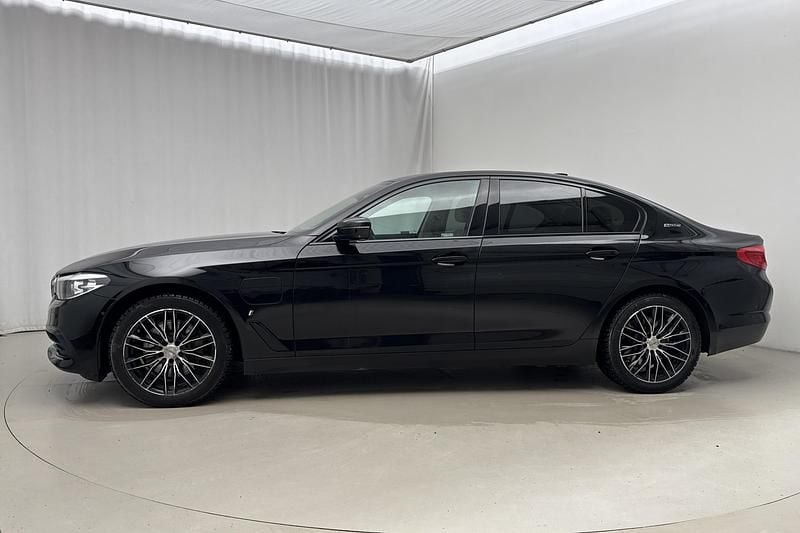Begagnad BMW 530 iPerformance 252 HK (185 kW) 2019 Svart Sedan