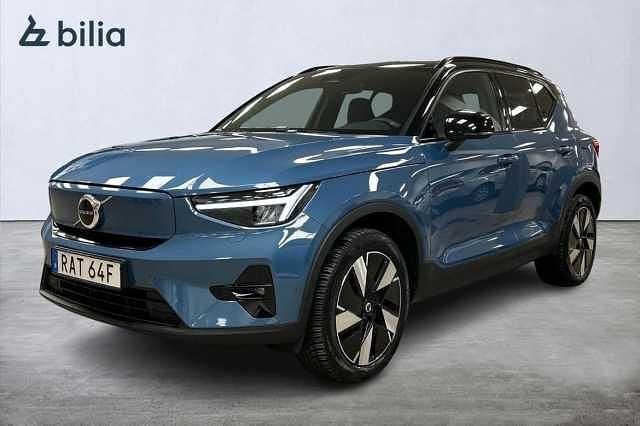 Blå Begagnad 2023 Volvo XC40 Single Motor Extended Range SUV | 389 900 kr (Marknadspris) - Bild 1/4