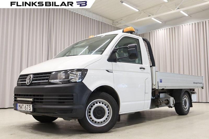 Vit Begagnad 2018 VW T6 Van | 279 900 kr - Bild 1/4