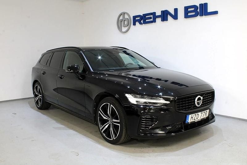Svart Begagnad 2019 Volvo V60 R-Design Pro Kombi | 339 000 kr (Dyr) - Bild 1/4
