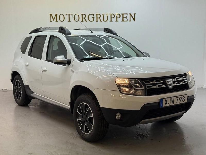 Begagnad Dacia Duster 125 HK (91 kW) 2017 Vit SUV