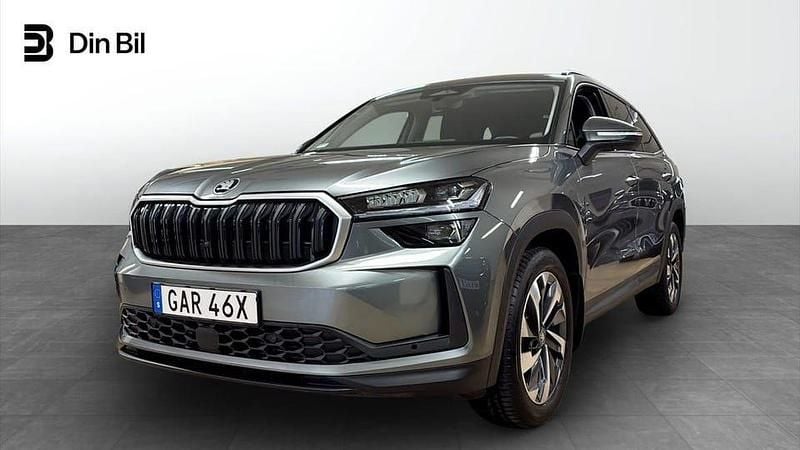 Grå Begagnad 2025 Skoda Kodiaq SUV | 424 900 kr - Bild 1/4