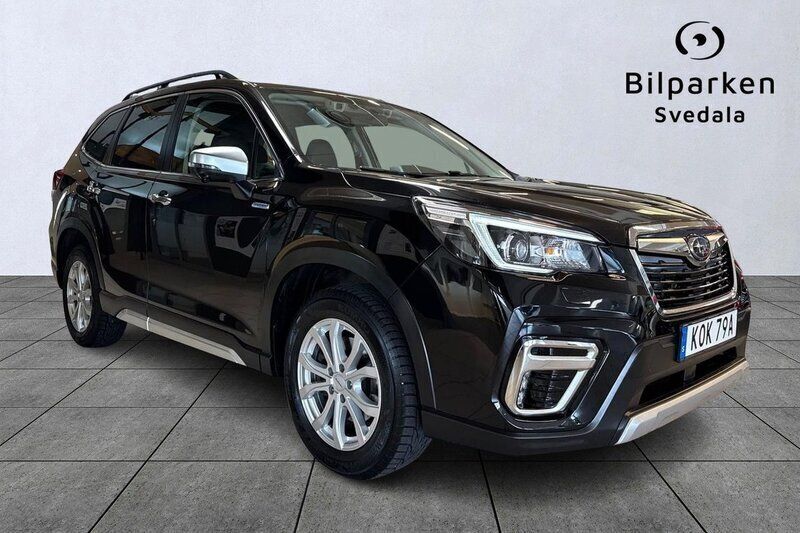 Svart Begagnad 2019 Subaru Forester SUV | 229 900 kr (Marknadspris) - Bild 1/4