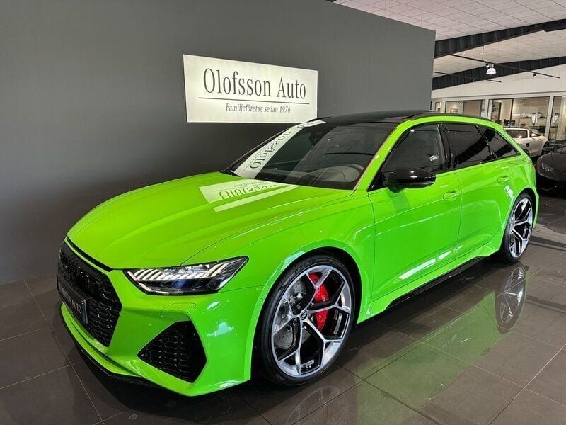 Begagnad 2023 Audi RS6 Performance Kombi | 1 395 000 kr (Bra pris) - Bild 1/4