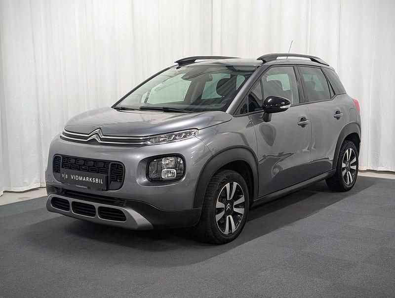Grå Begagnad 2017 Citroën C3 Aircross PureTech SUV | 119 900 kr (Marknadspris) - Bild 1/4