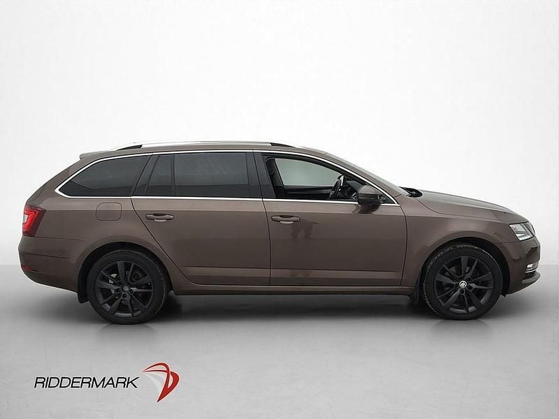 Begagnad Skoda Octavia 150 HK (110 kW) 2018 Mbrun Kombi