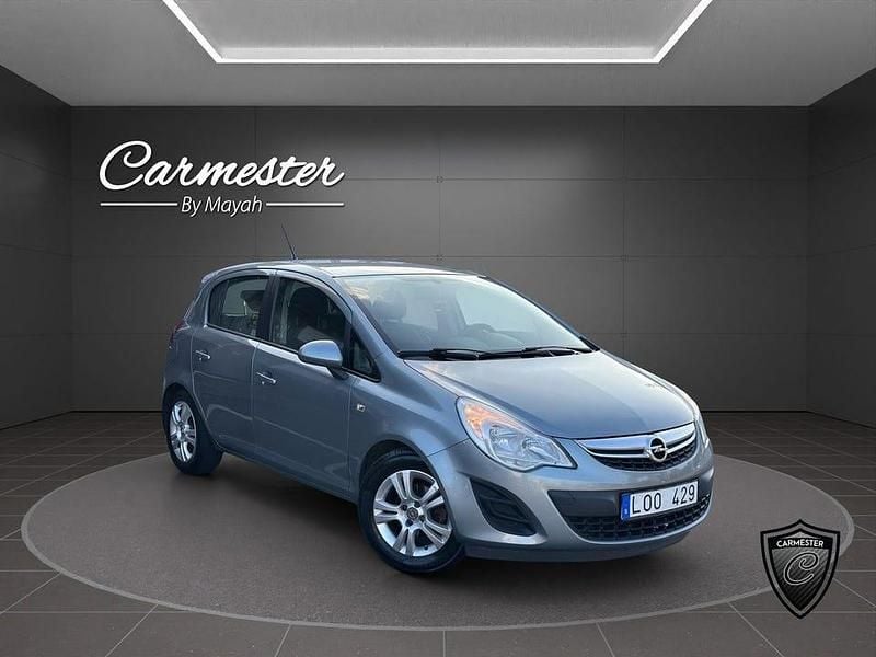 Grå Begagnad 2011 Opel Corsa Enjoy Halvkombi | 29 990 kr (Marknadspris) - Bild 1/4