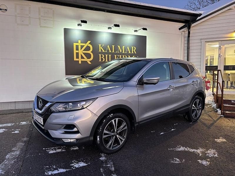 Silver Begagnad 2019 Nissan Qashqai 360º SUV | 179 900 kr (Marknadspris) - Bild 1/4