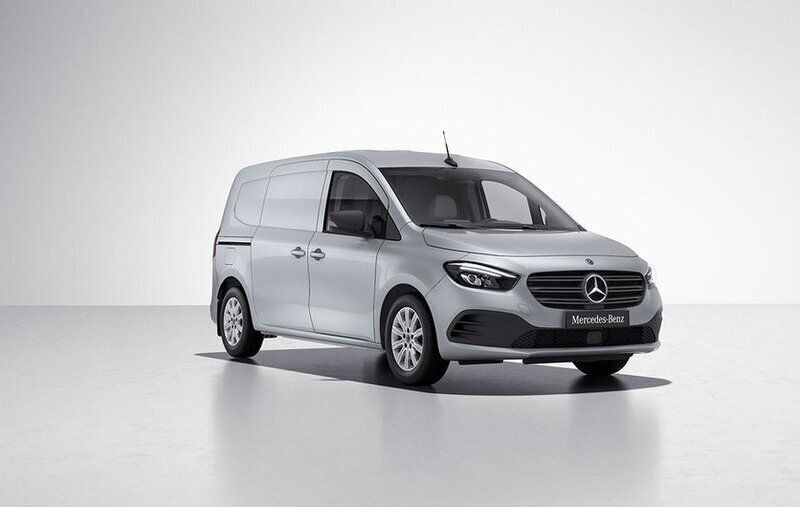 Silver Begagnad 2023 Mercedes Citan 112 Edition 1 Van | 359 900 kr (Marknadspris) - Bild 1/4