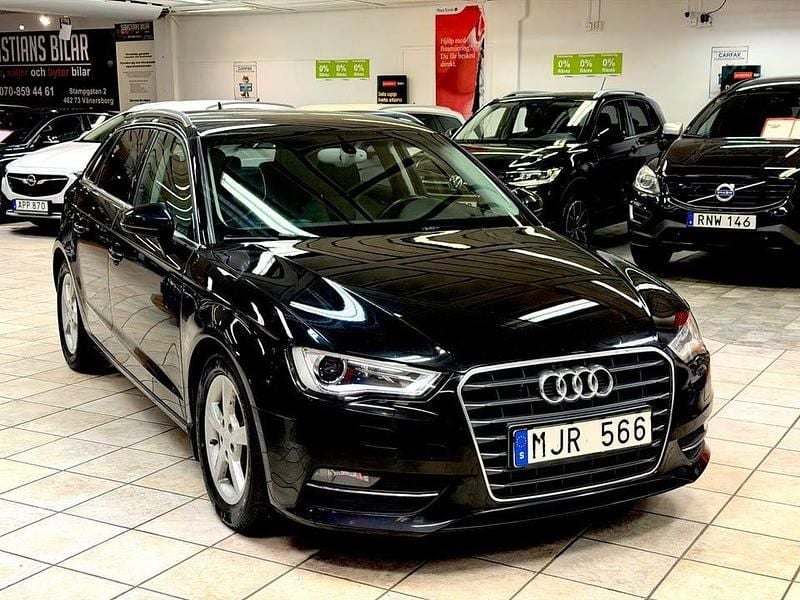 Svart Begagnad 2013 Audi A3 Ambition | 84 900 kr (Marknadspris) - Bild 1/4
