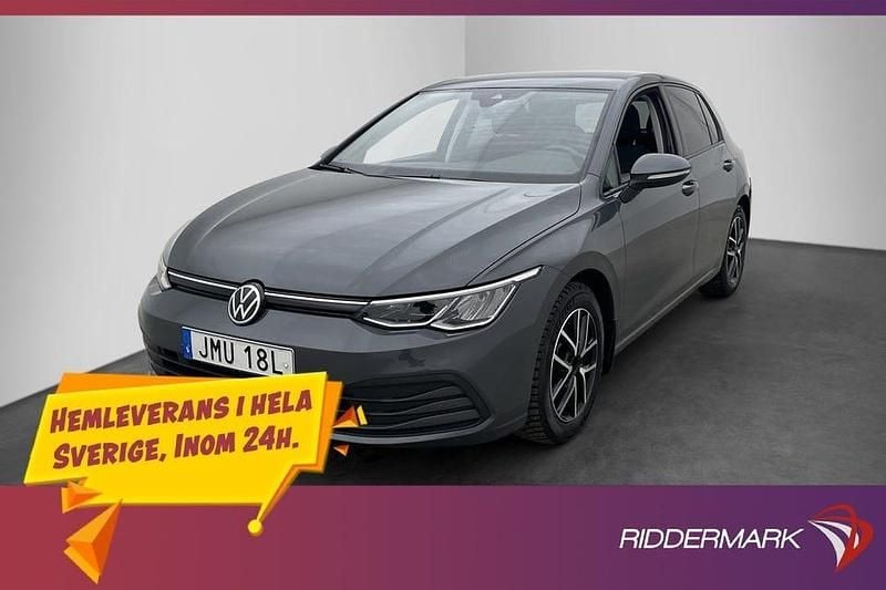 Grå Begagnad 2020 VW Golf VII Halvkombi | 187 900 kr (Marknadspris) - Bild 1/3