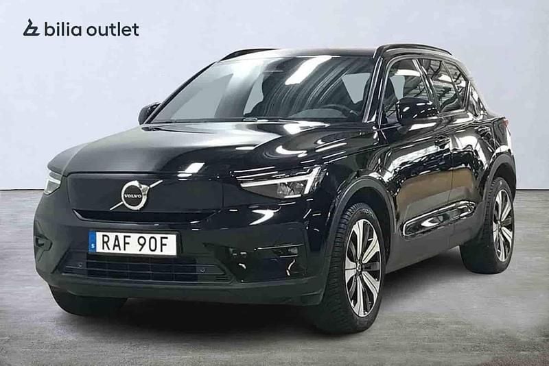 Begagnad Volvo XC40 Single Motor 175 kW (238 HK) 2023 Svart SUV