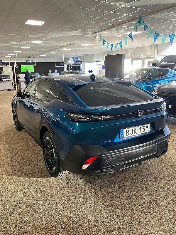 Begagnad Peugeot 408 GT GTi 131 HK (96 kW) 2023 Blå Halvkombi