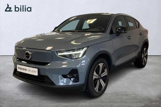 Grå Begagnad 2022 Volvo C40 Plus SUV | 309 900 kr (Marknadspris) - Bild 1/3