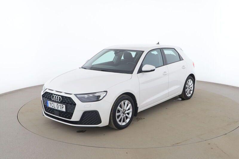 Vit Begagnad 2021 Audi A1 Proline Halvkombi | 193 000 kr - Bild 1/4