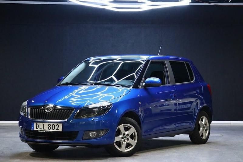 Begagnad Skoda Fabia Ambiente 86 HK (63 kW) 2015 Blå