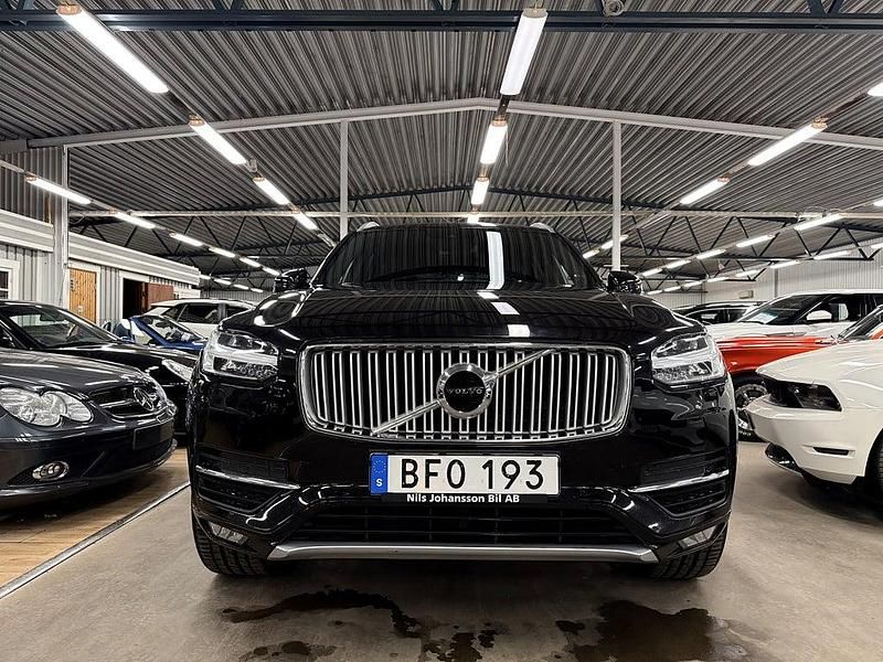 Begagnad Volvo XC90 Inscription 224 HK (164 kW) 2015 Svart SUV