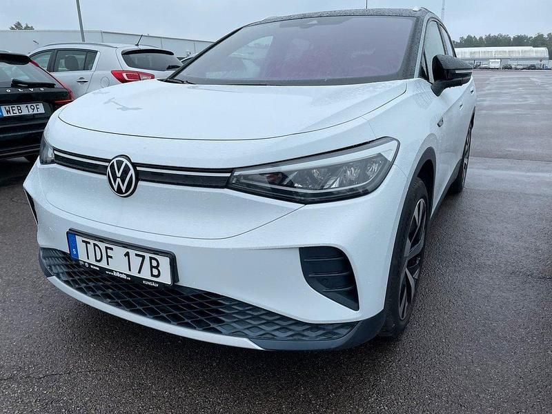 Vit (glaciärvit metallic) Begagnad 2021 VW ID.4 Pro Performance SUV | 279 000 kr (Superpris) - Bild 1/2