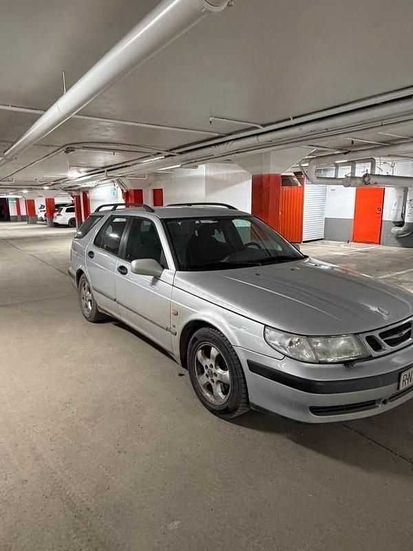 Begagnad Saab 9-5 150 HK (110 kW) 2000 Kombi