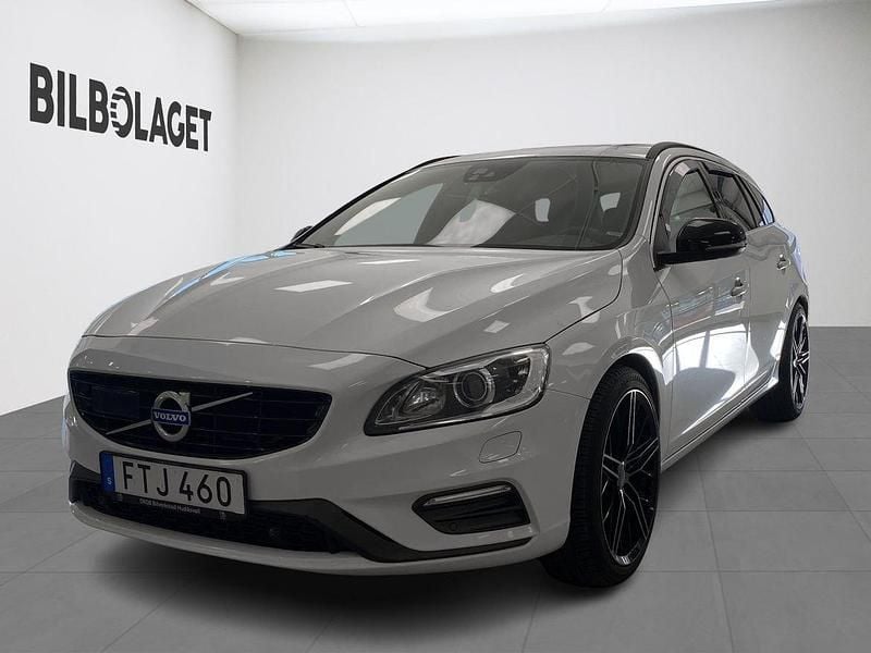 Vit Begagnad 2015 Volvo V60 Business Edition Kombi | 179 800 kr (Marknadspris) - Bild 1/4