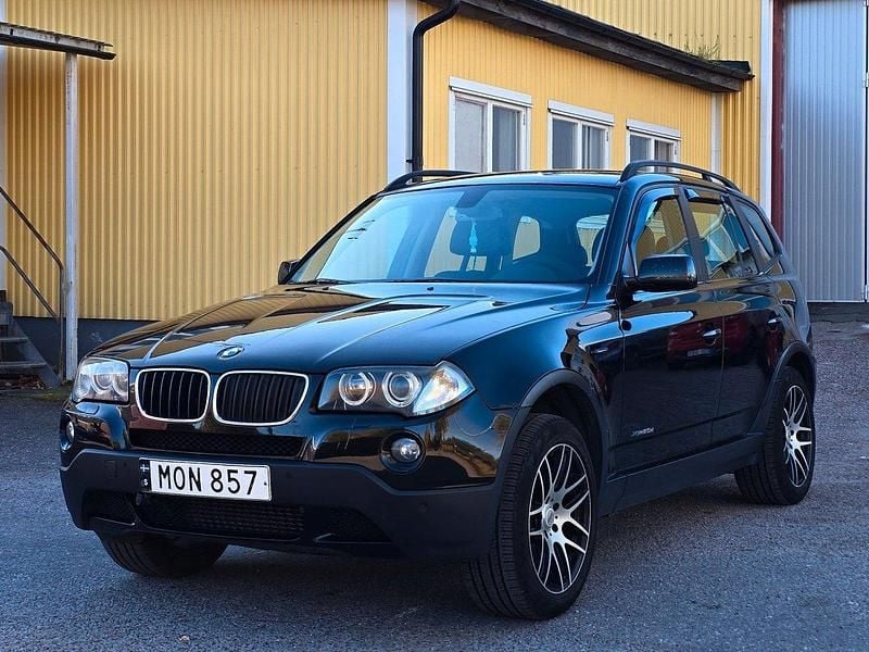 Svart Begagnad 2009 BMW X3 SUV | 79 900 kr (Lite dyr) - Bild 1/4