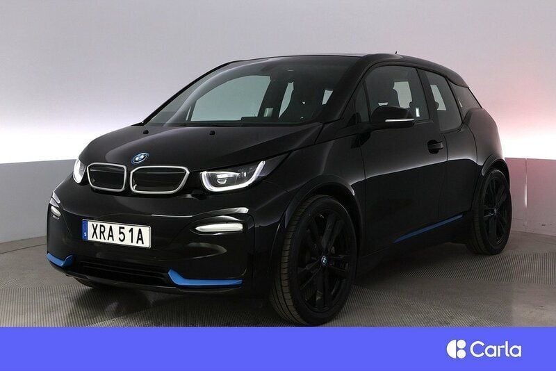 Svart Begagnad 2021 BMW i3 Comfort Edition Halvkombi | 204 900 kr (Superpris) - Bild 1/4