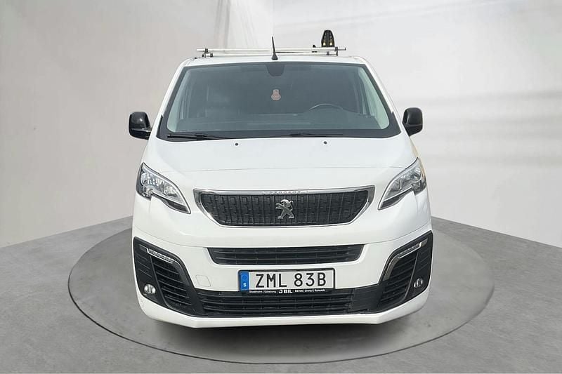Begagnad Peugeot Expert 145 HK (106 kW) 2021 Vit Van