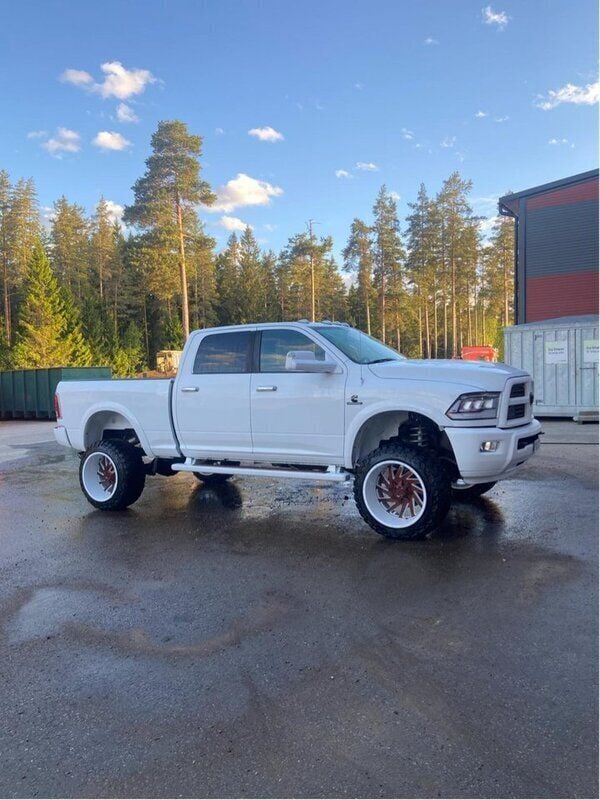 Vit Begagnad 2013 Dodge Ram Pickup | 535 000 kr - Bild 1/4