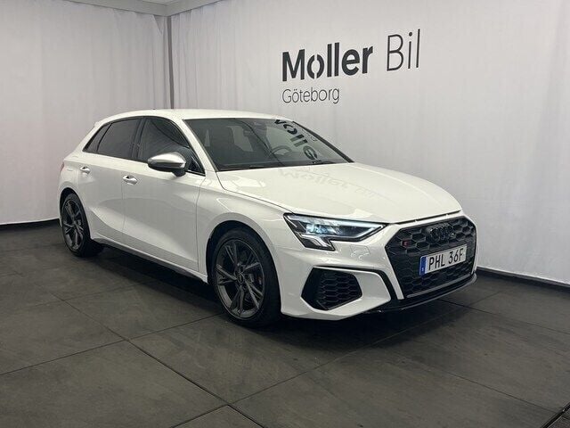 Ibisvit Begagnad 2022 Audi S3 | 459 900 kr (Marknadspris) - Bild 1/4