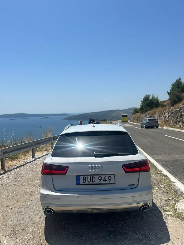 Begagnad Audi A6 Allroad 218 HK (160 kW) 2017 Kombi