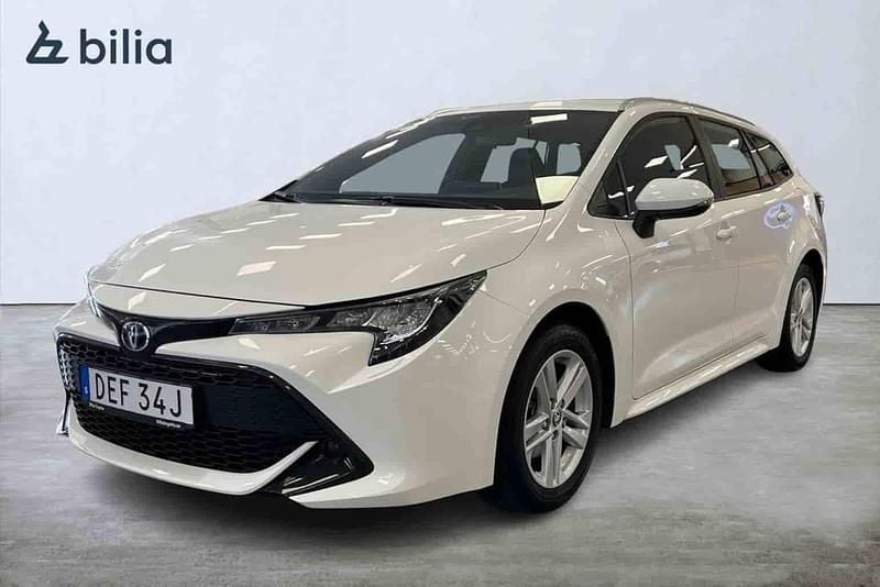 Vit Begagnad 2022 Toyota Corolla Kombi | 259 900 kr - Bild 1/1