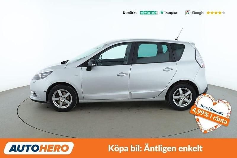 Begagnad Renault Scénic III 112 HK (82 kW) 2015 Silver Minibuss