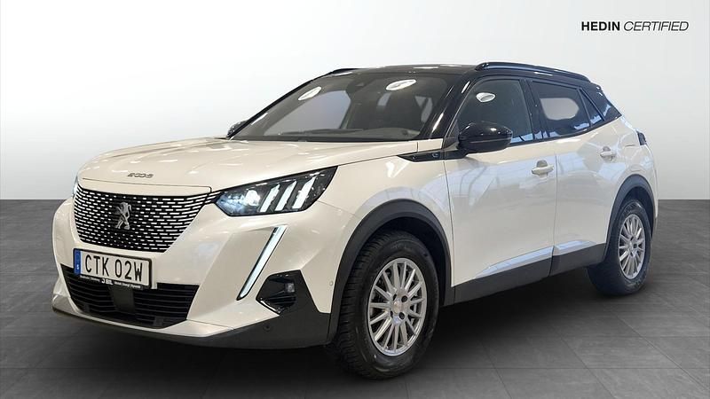 Begagnad Peugeot e-2008 GT 100 kW (136 HK) 2022 Vit SUV