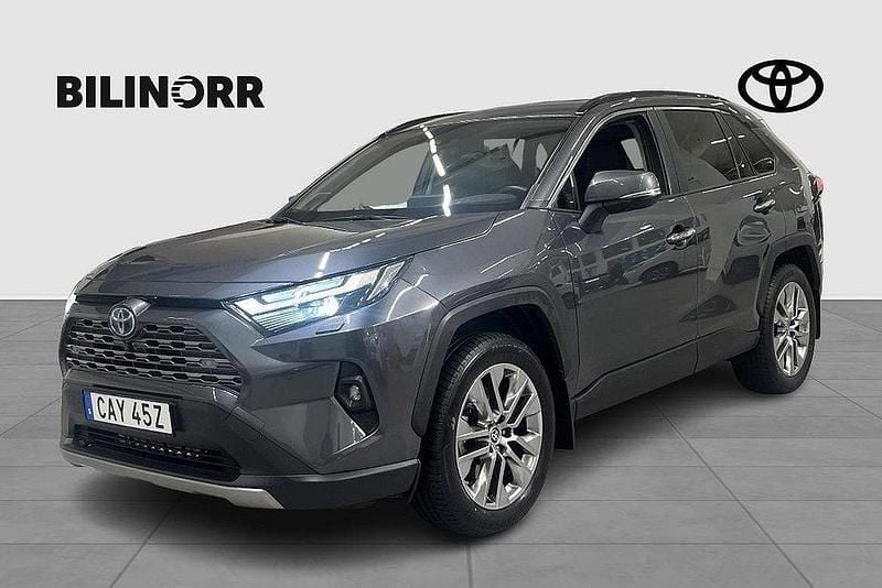 Mörkgrå Begagnad 2022 Toyota RAV4 Hybrid Executive SUV | 409 900 kr (Marknadspris) - Bild 1/3