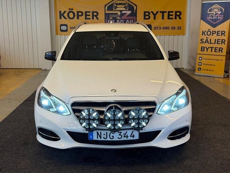 Begagnad Mercedes E220 170 HK (125 kW) 2013 Vit Kombi