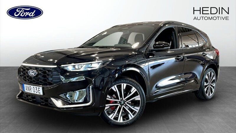 Svart Ny 2024 Ford Kuga Business Edition SUV | 587 800 kr - Bild 1/4