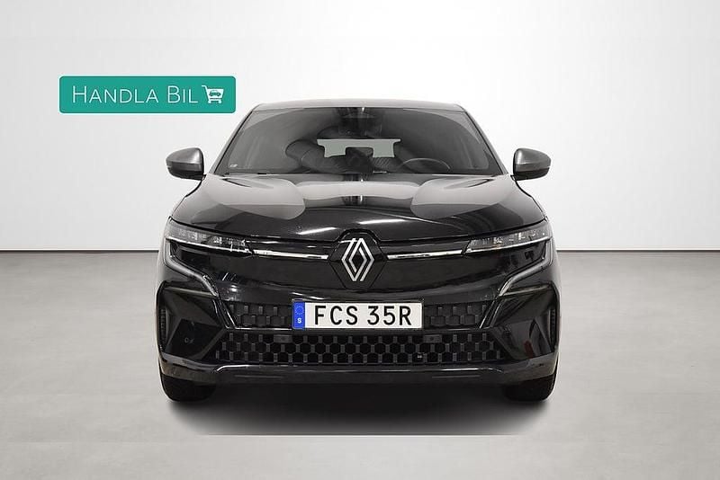 Begagnad Renault Mégane IV Iconic 160 kW (218 HK) 2023 Svart Halvkombi