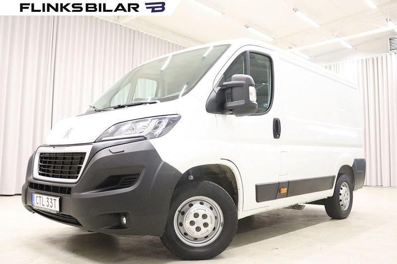 Vit Begagnad 2020 Peugeot Boxer Van | 179 900 kr (Superpris) - Bild 1/4