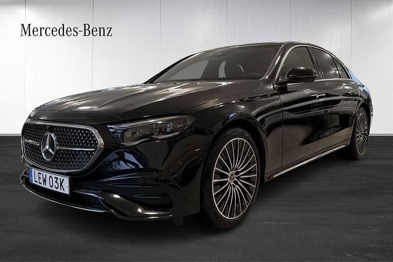 Svart Begagnad 2026 Mercedes E300 Premium Sedan | 759 900 kr - Bild 1/4