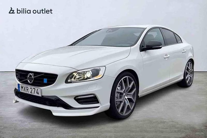 Vit Begagnad 2015 Volvo S60 Sedan | 329 900 kr - Bild 1/1