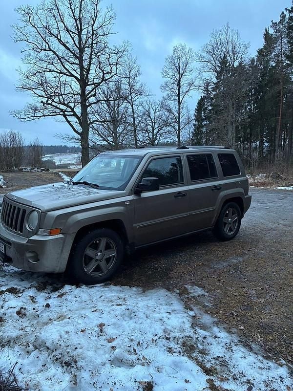 Begagnad Jeep Patriot 140 HK (102 kW) 2007 SUV