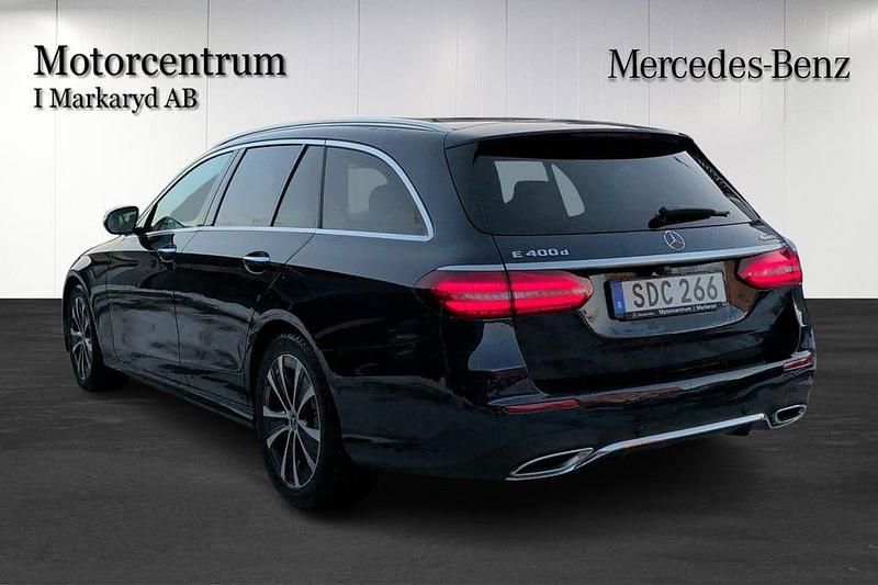 Begagnad Mercedes E400 AMG 330 HK (242 kW) 2020 Blå Kombi