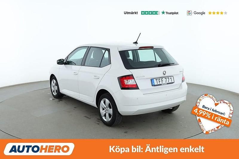 Begagnad Skoda Fabia Style 95 HK (69 kW) 2018 Vit Halvkombi