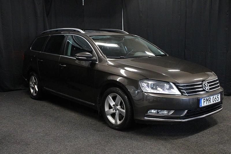 Begagnad VW Passat 140 HK (102 kW) 2014 Brun Kombi