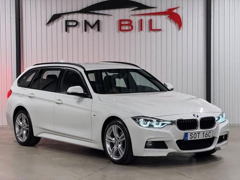 Begagnad BMW 320 M Sport 184 HK (135 kW) 2019 Vit Kombi