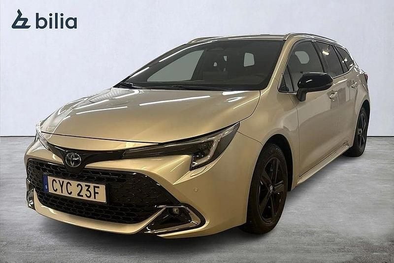 Silver Begagnad 2025 Toyota Corolla Style Kombi | 349 800 kr (Lite dyr) - Bild 1/4