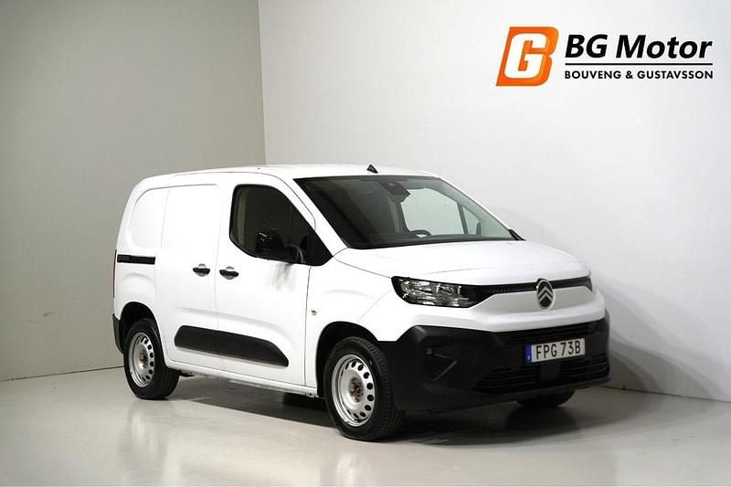 Vit Begagnad 2024 Citroën Berlingo Minibuss | 249 900 kr (Bra pris) - Bild 1/4