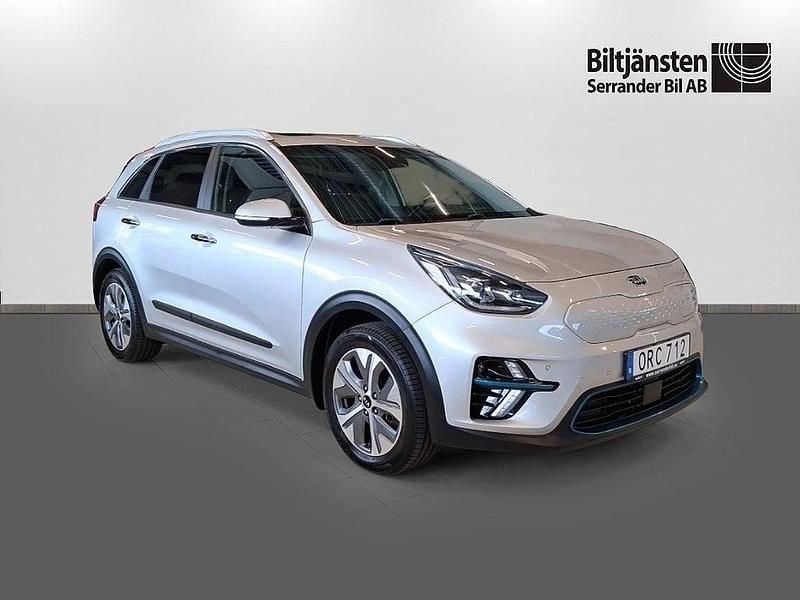 Begagnad Kia Niro Advance 150 kW (204 HK) 2018 Grå SUV