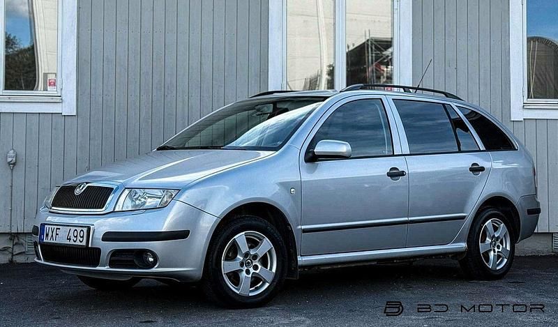 Silver Begagnad 2006 Skoda Fabia Kombi | 44 900 kr - Bild 1/4