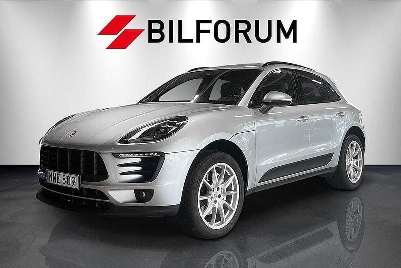 Silver (silvermetallic) Begagnad 2018 Porsche Macan S SUV | 429 898 kr (Bra pris) - Bild 1/4